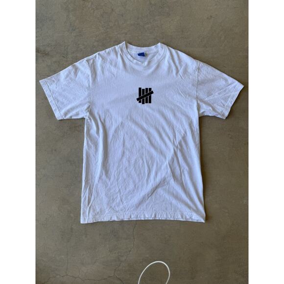 Undefeated Logo Tee White Medium - Picture 1 of 3